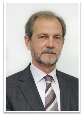 Академик проф. др Радован Вукадиновић